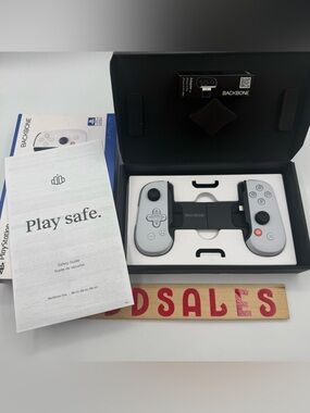 PlayStation Backbone- 2nd Gen Made for iPhone/ Works with Android (USB-C)  White
